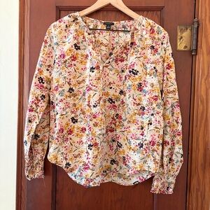 SOLD Ann Taylor Factory Floral V-Neck Long Sleeve Blouse - Beige/Multi Medium